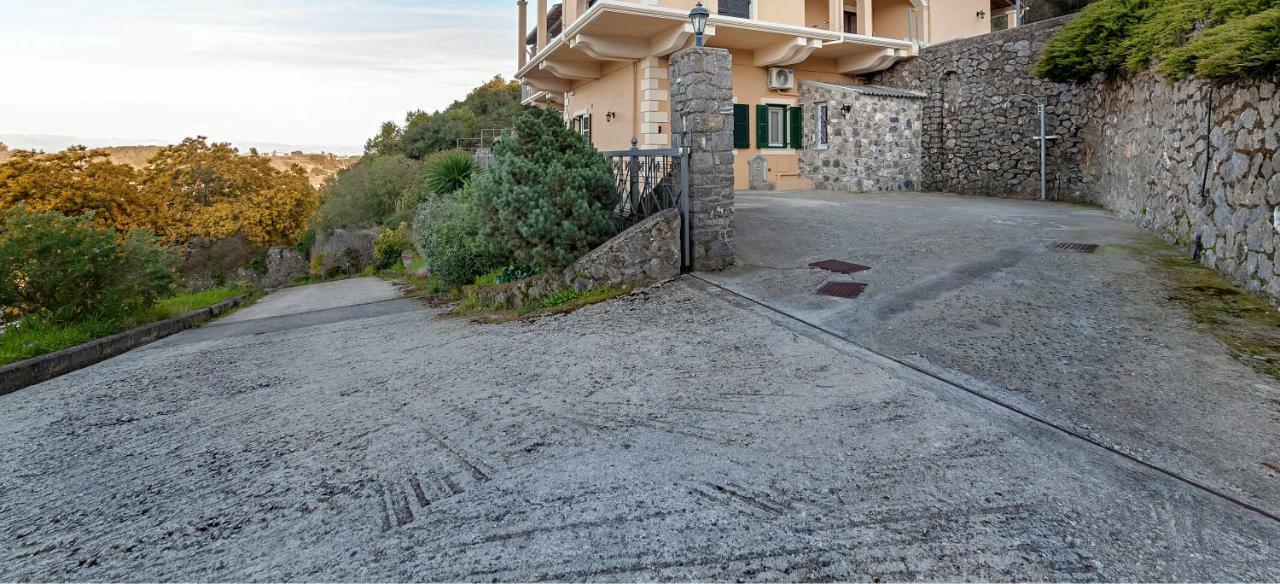 Slope & Stone Cozy House Holiday home
